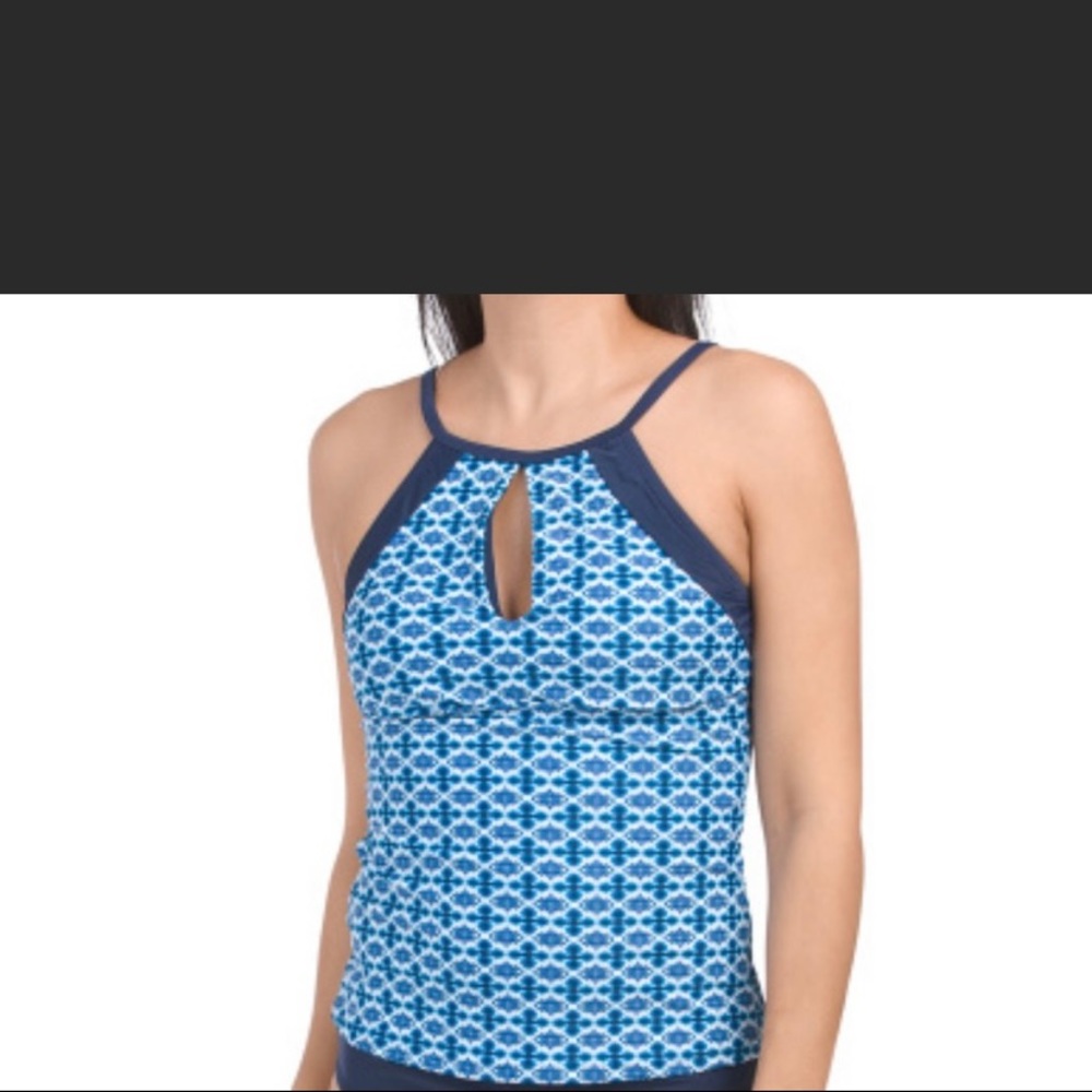Ellen Tracy 2 pieces swimwear